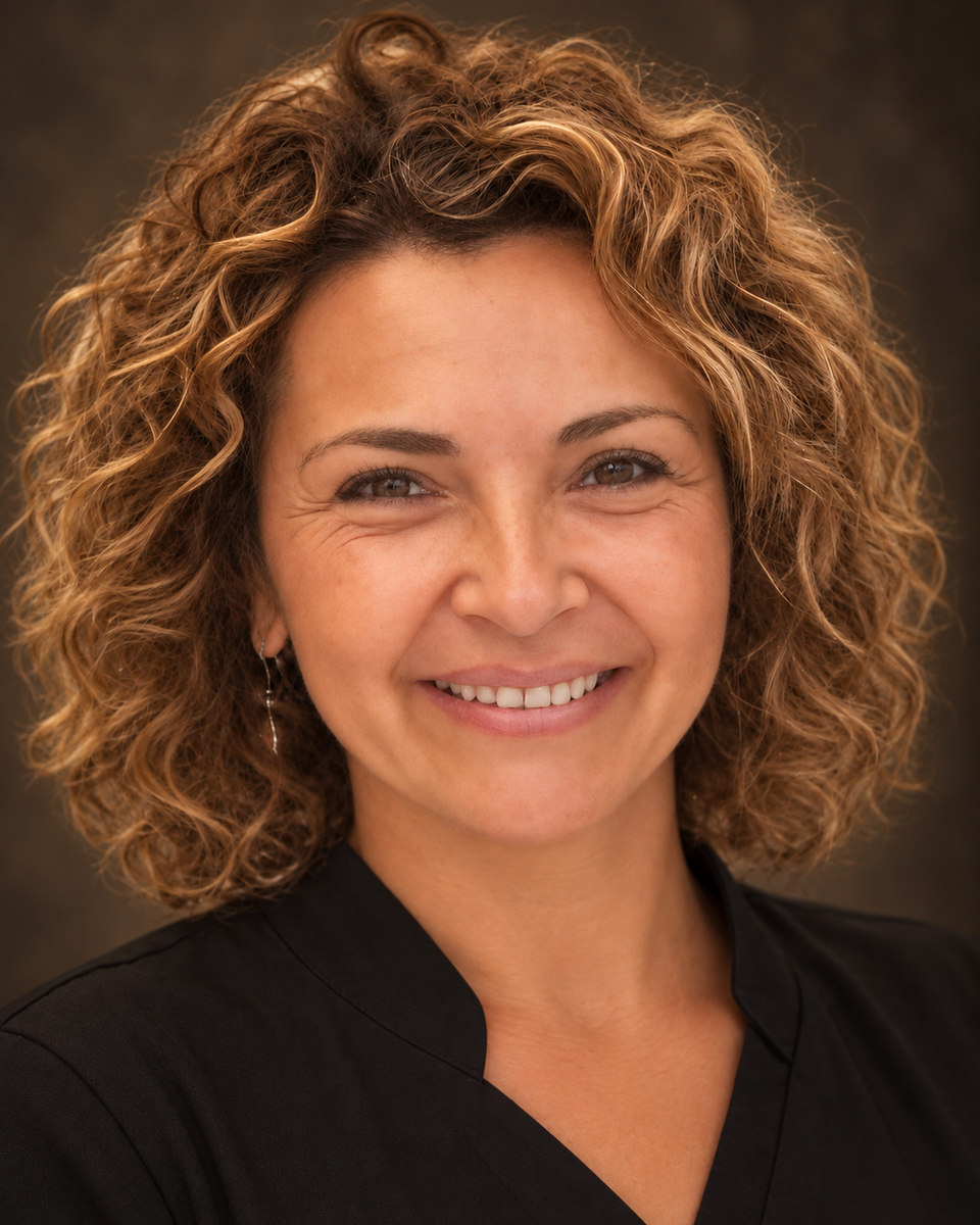 Porträt von Nieves Sánchez, diplomierte Berufsmasseurin in Naters